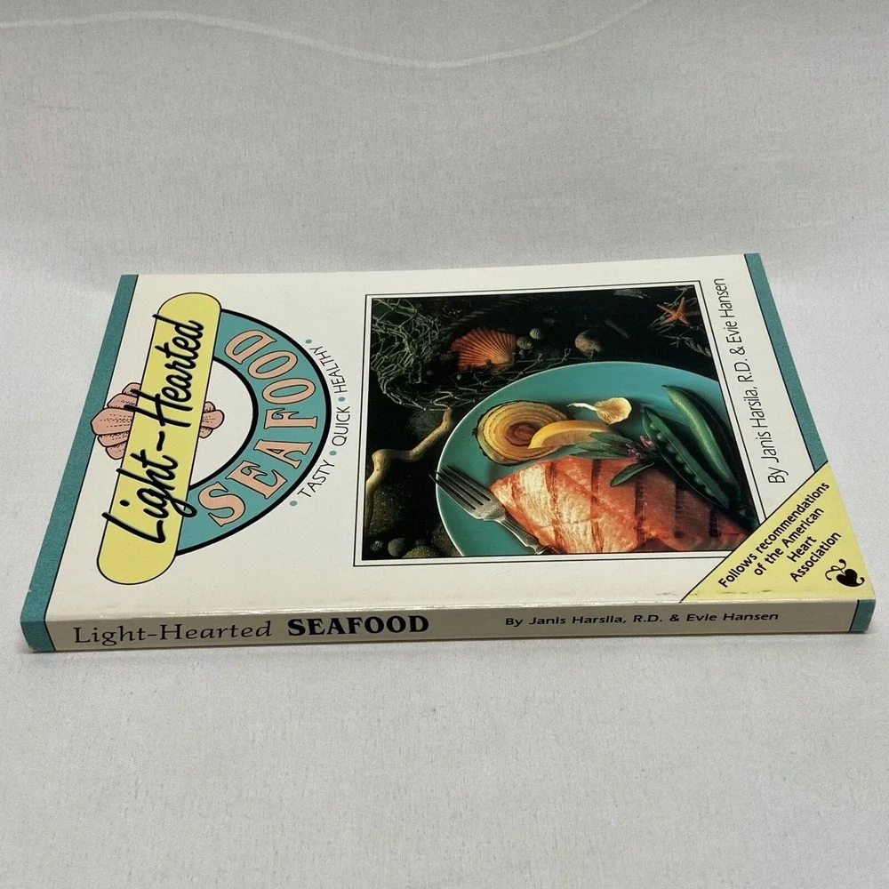 Light-Hearted Seafood Book By Janis Harsila & Evie Hansen‎ Vintage